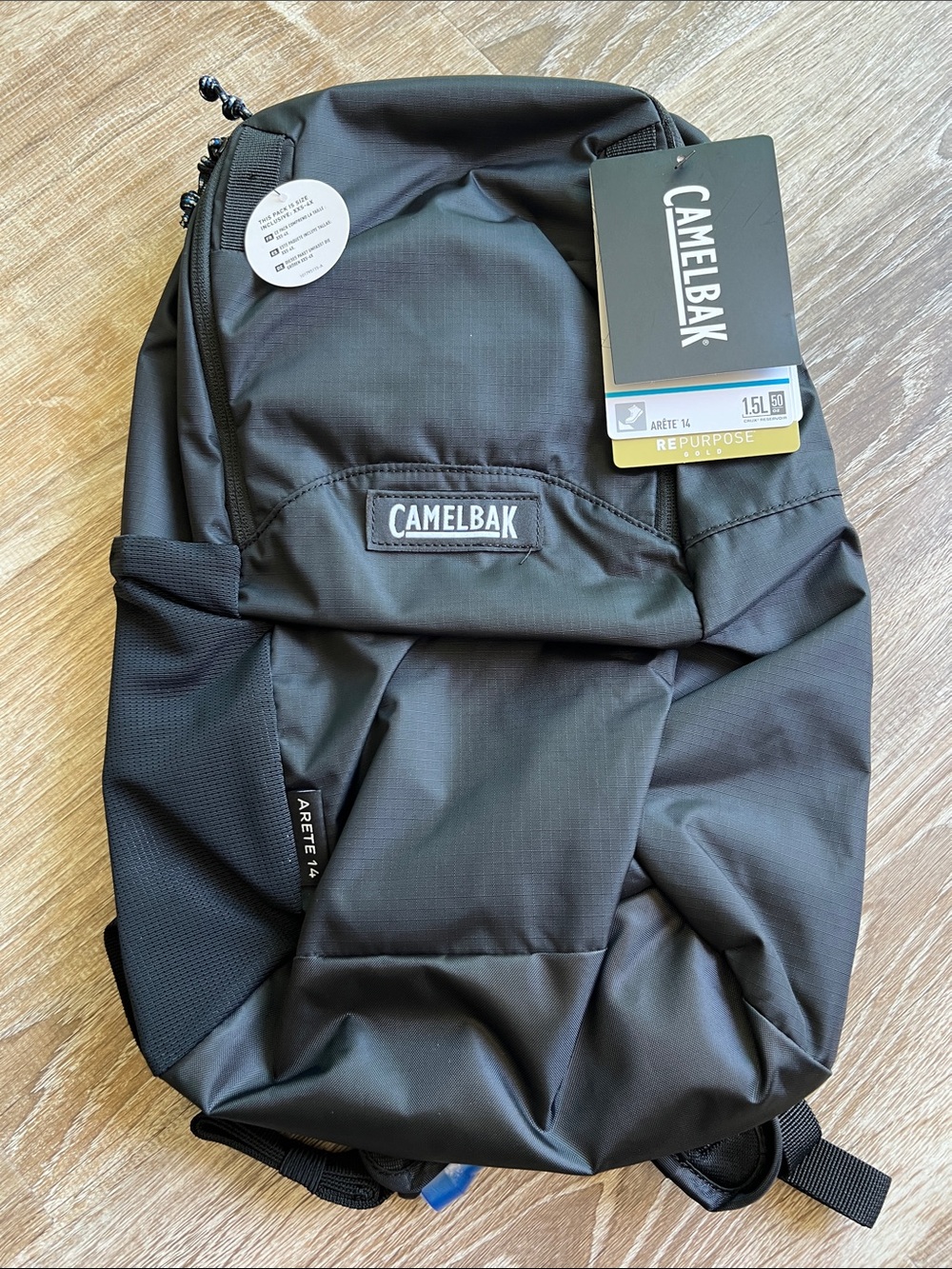 CamelBak | Arete 14 Hydration Pack Backpack Black 1.5L Crux Reservoir Unisex - Picture 2 of 10